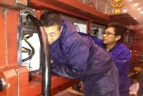 電氣分公司會戰(zhàn)“東川”、“塔山”機組安裝紀(jì)實
