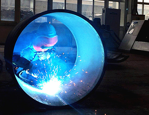 金屬結(jié)構(gòu)分公司舉辦員工電焊工、天車工崗位技術(shù)比武活動(dòng)